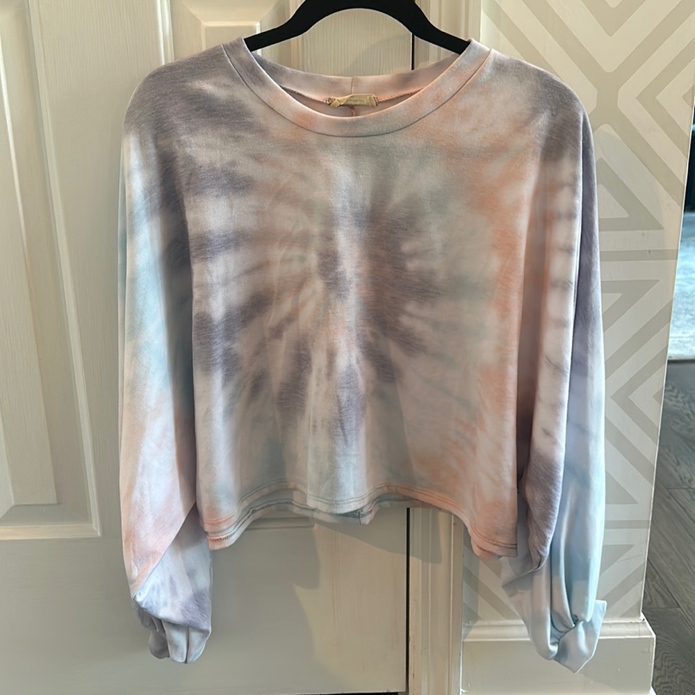 Altar’d State Long sleeve top, medium, tie dye